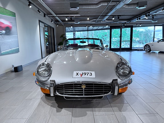 Jaguar E-TYPE 2 of 20