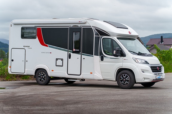 Bürstner Lyseo T 690 Nordic 150 hk. aut. 2 of 5