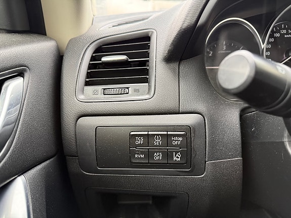 Mazda CX-5 4 of 12