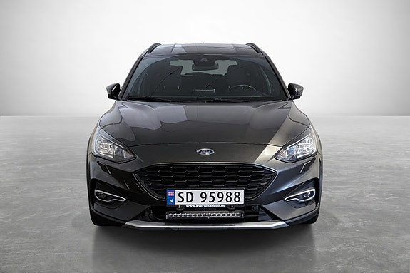 Ford Focus 3 of 5