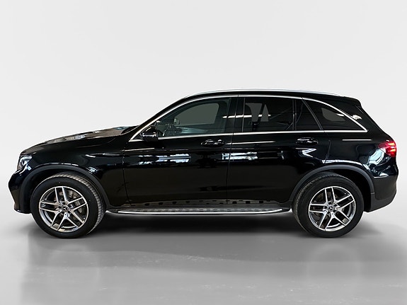 Mercedes-Benz GLC 4 of 5