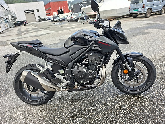 Honda CB500 Hornet 13 of 13