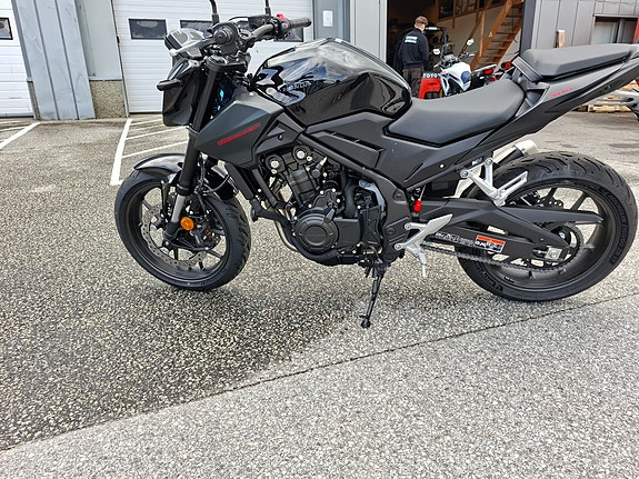 Honda CB500 Hornet 5 of 13