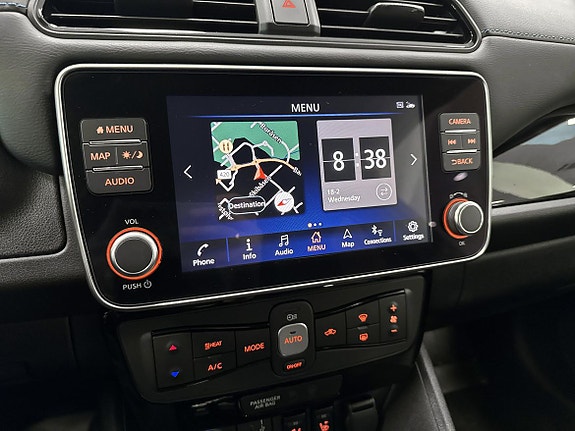 Nissan Leaf 24 of 30