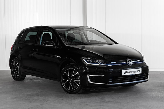 Volkswagen Golf 5 of 5
