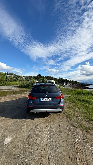 BMW X1 3 of 5