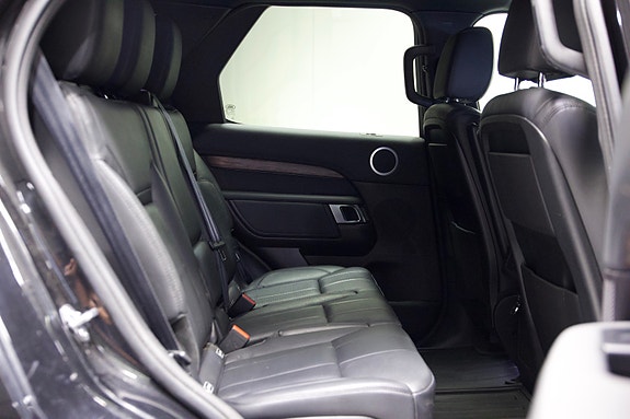 Land Rover Discovery 5 of 5