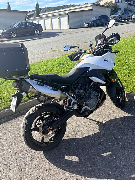 KTM Supermoto touring (smt) 2 of 5