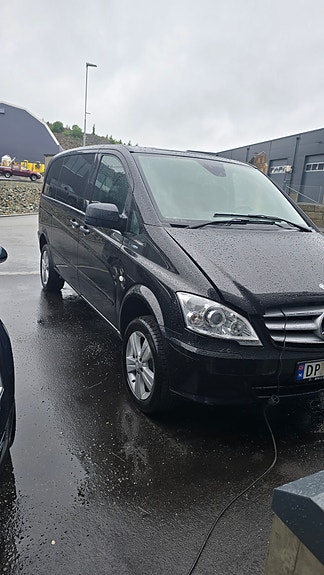 Mercedes-Benz Vito 113 2 of 3