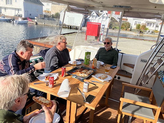ONS+ i Stavanger Havn - 65ft Fairline Squadron 2 of 5