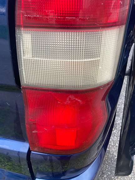 Toyota HiAce 4 of 5