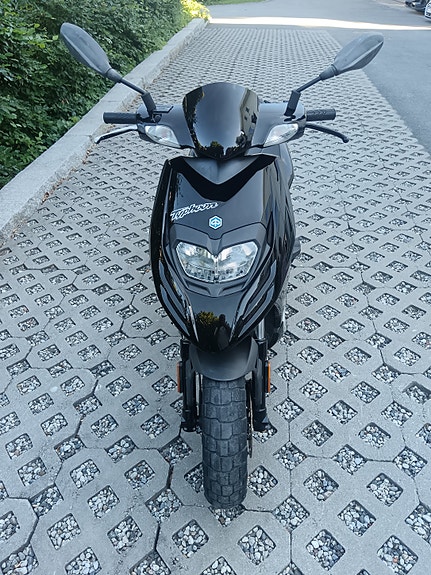 Piaggio Typhon 50 3 of 5
