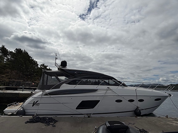 Princess V48 4 of 5