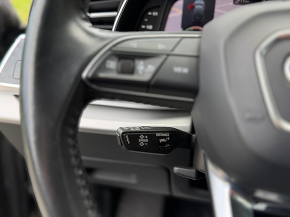 Audi Q7 25 of 30