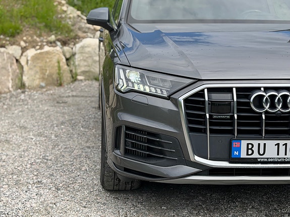 Audi Q7 18 of 30