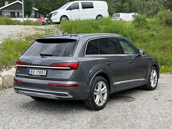 Audi Q7 7 of 30