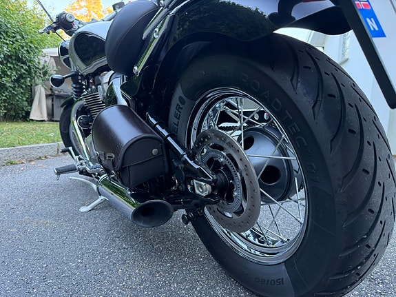 Triumph Bonneville Speedmaster 3 of 12