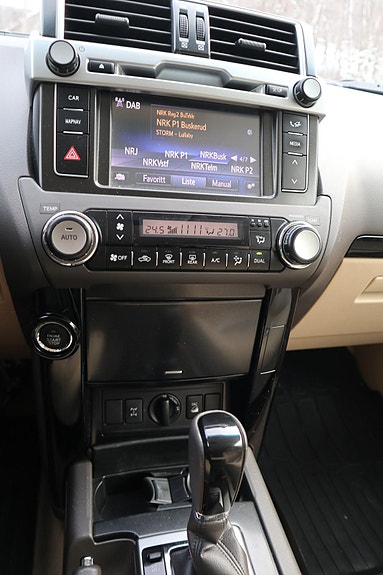 Toyota Land Cruiser 24 of 25