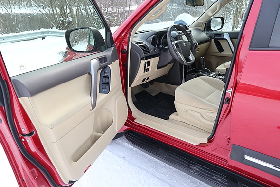 Toyota Land Cruiser 20 of 25
