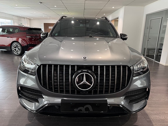Mercedes-Benz GLS400 d 4 of 5