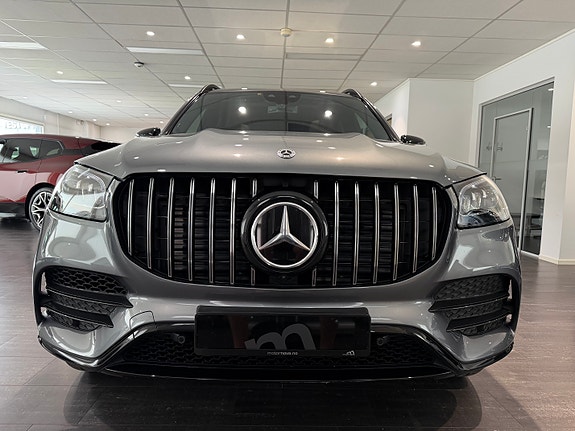 Mercedes-Benz GLS400 d 3 of 5