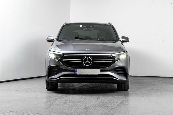 Mercedes-Benz EQA250 3 of 5
