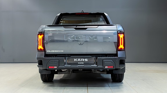 KGM Musso EV 4 of 5