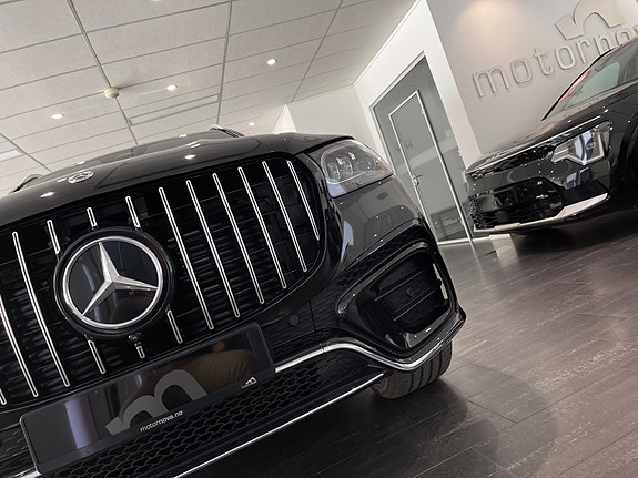 Mercedes-Benz GLS450 d 5 of 5