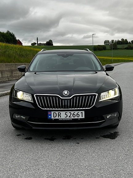 Skoda Superb 2 of 20