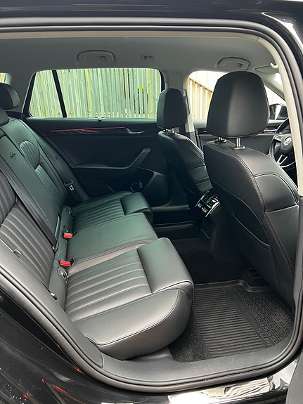Skoda Superb 11 of 20