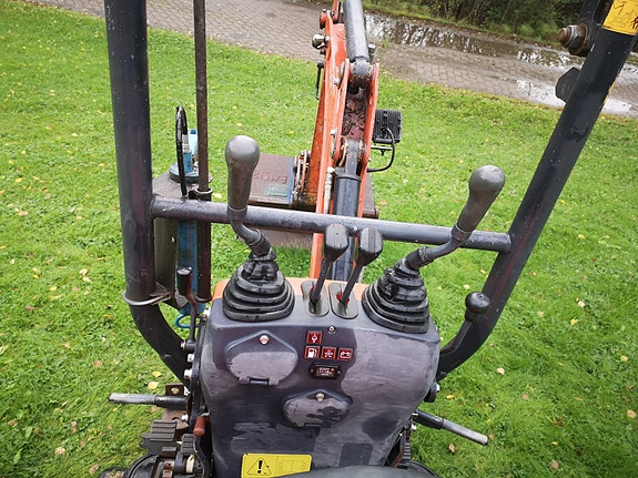 Kubota U10-3 10 of 13