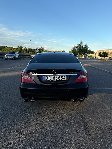 Mercedes-Benz CLS63 5 of 5