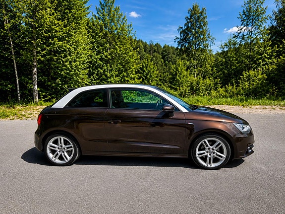 Audi A1 4 of 5