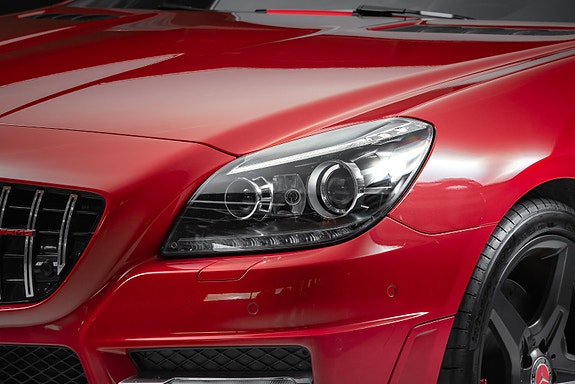 Mercedes-Benz SLK200 5 of 5