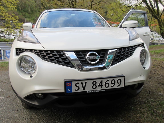 Nissan Juke 3 of 5