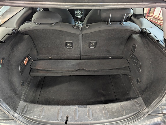 MINI Clubman Cooper D 9 of 20
