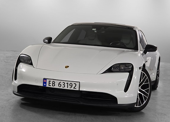 Porsche Taycan 2 of 5