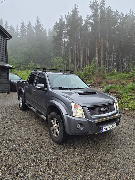 Isuzu D-max 9 of 26