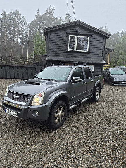 Isuzu D-max 3 of 5