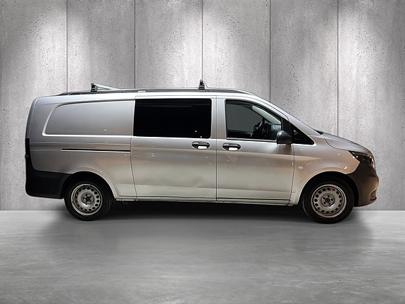 Mercedes-Benz Vito 4 of 5