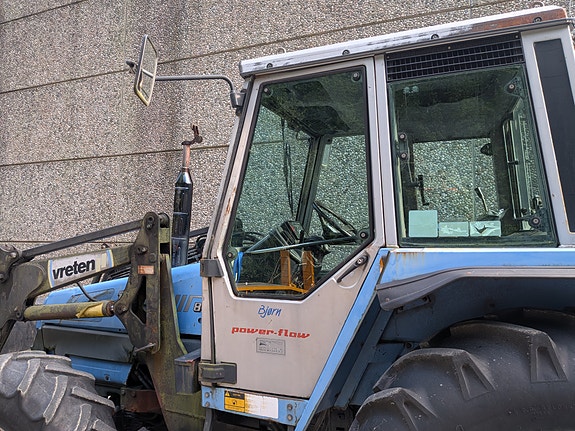 Landini 8880-DT | MVA-FRI! | 4x4 | INK. SKUFF | GODE DEKK | FRONTLASTER 13 of 30