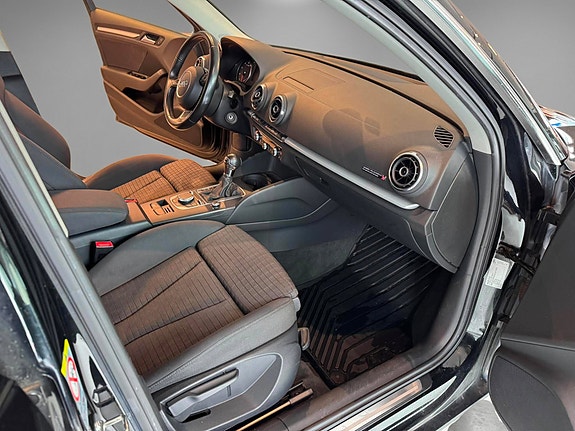 Audi A3 25 of 30