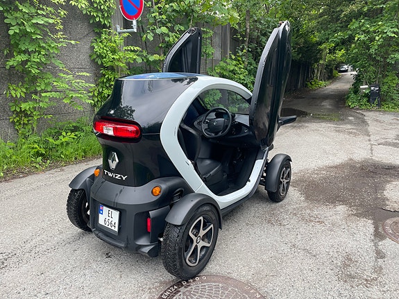 Renault Twizy 2 of 19