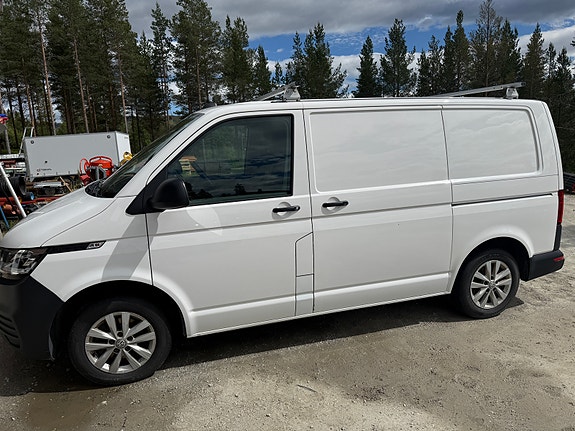 Volkswagen Transporter 4 of 17