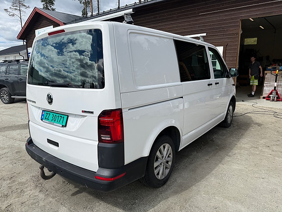 Volkswagen Transporter 7 of 17