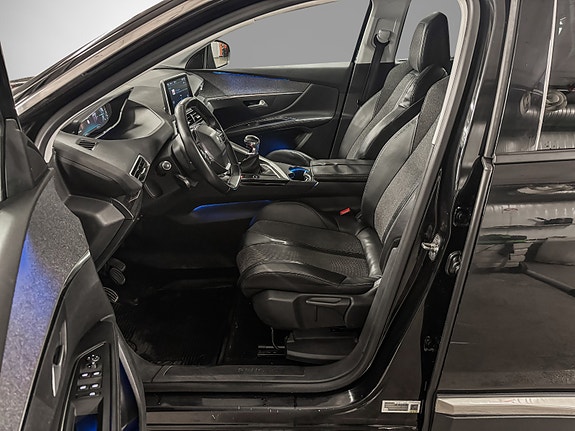 Peugeot 5008 10 of 30