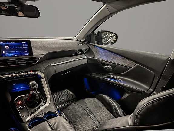 Peugeot 5008 13 of 30