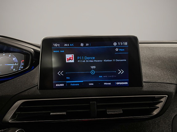 Peugeot 5008 18 of 30