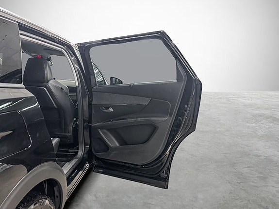 Peugeot 5008 23 of 30