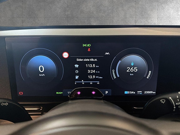 Hyundai Kona 15 of 20